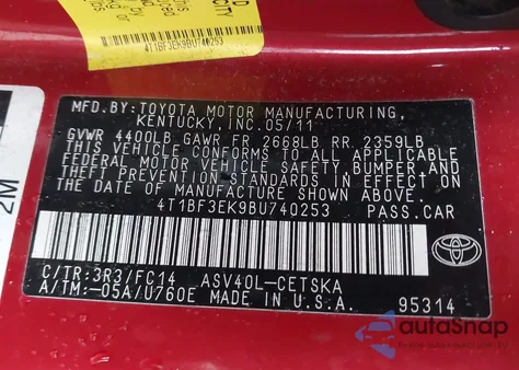 2011 Toyota Camry Se z USA, uszkodzony, nr VIN 4T1BF3EK9BU740253